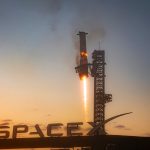 SpaceX sends 20 Starlink satellites into orbit from California (video)